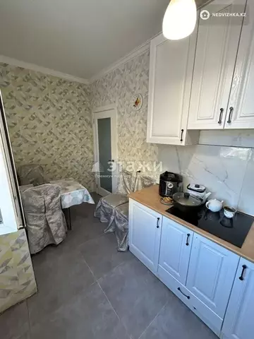 1-комнатная квартира, этаж 2 из 13, 37 м²