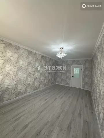 1-комнатная квартира, этаж 12 из 17, 42 м²