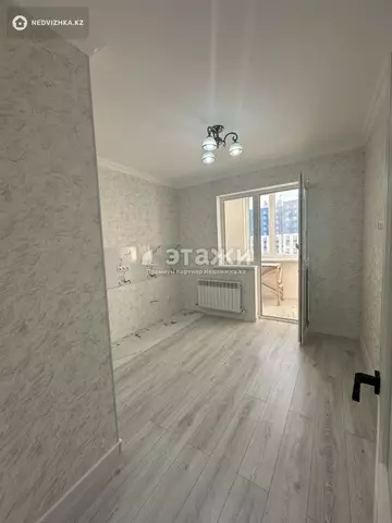 1-комнатная квартира, этаж 12 из 17, 42 м²