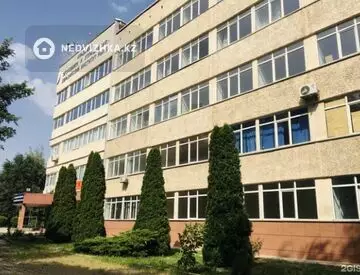 Офисное помещение, этаж 3 из 4, в административном здании, 18 м²
