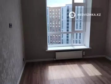 2-комнатная квартира, этаж 9 из 12, 40 м²