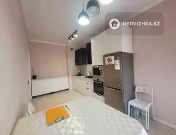 3-комнатная квартира, этаж 4 из 5, 67 м²