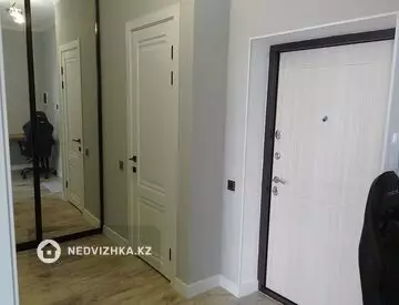 1-комнатная квартира, этаж 8 из 9, 43 м²