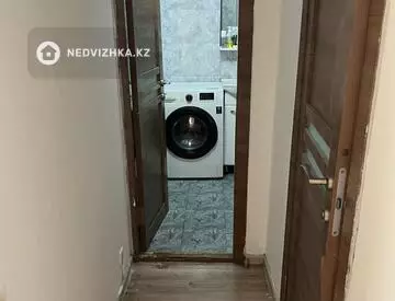3-комнатная квартира, этаж 1 из 9, 75 м²