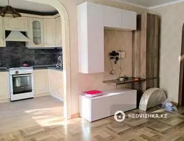 2-комнатная квартира, этаж 3 из 9, 51 м²