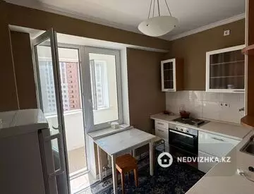1-комнатная квартира, этаж 9 из 24, 36 м²