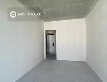 1-комнатная квартира, этаж 9 из 9, 39 м²