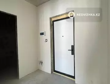 1-комнатная квартира, этаж 9 из 9, 39 м²