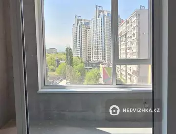 1-комнатная квартира, этаж 7 из 12, 43 м²