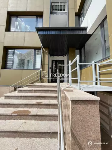 3-комнатная квартира, этаж 14 из 15, 79 м²