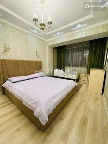 2-комнатная квартира, этаж 4 из 13, 56 м²