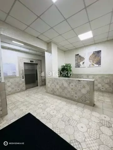2-комнатная квартира, этаж 4 из 13, 56 м²