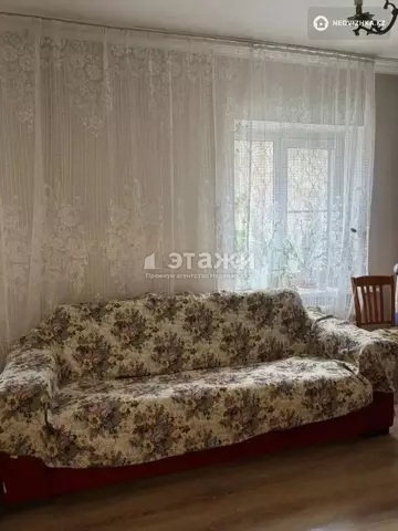 2-комнатная квартира, этаж 2 из 5, 55 м²