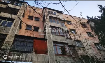 2-комнатная квартира, этаж 2 из 5, 55 м²