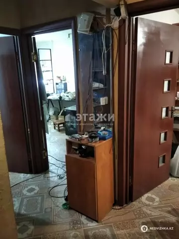 3-комнатная квартира, этаж 3 из 4, 60 м²