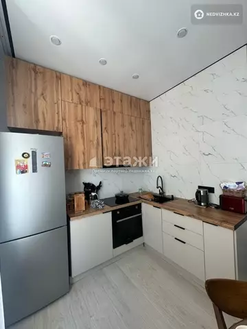 1-комнатная квартира, этаж 2 из 12, 34 м²