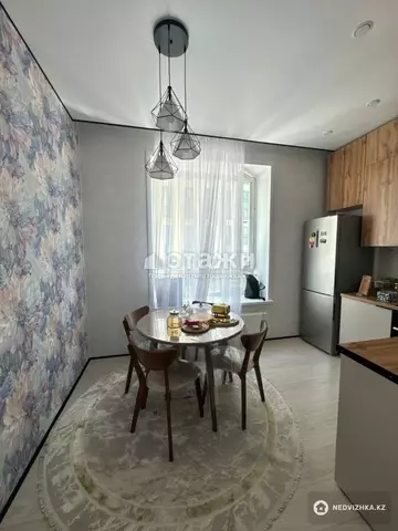 1-комнатная квартира, этаж 2 из 12, 34 м²