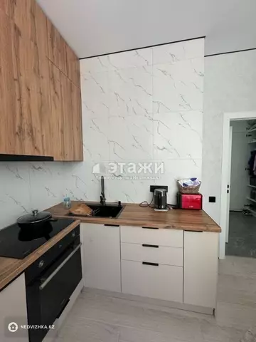 1-комнатная квартира, этаж 2 из 12, 34 м²