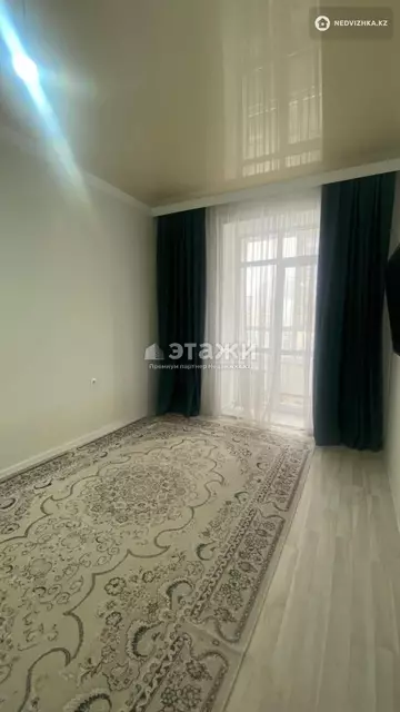 1-комнатная квартира, этаж 4 из 10, 39 м²