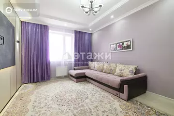2-комнатная квартира, этаж 8 из 10, 76 м²