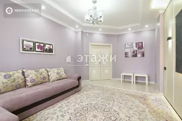 2-комнатная квартира, этаж 8 из 10, 76 м²