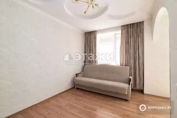 2-комнатная квартира, этаж 4 из 14, 55 м²