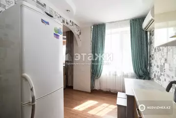 2-комнатная квартира, этаж 4 из 14, 55 м²