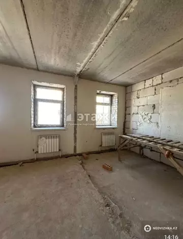 2-комнатная квартира, этаж 4 из 5, 73 м²