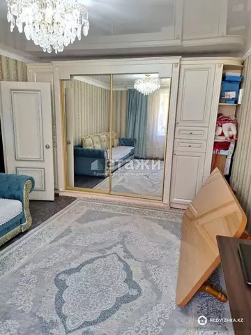 1-комнатная квартира, этаж 1 из 6, 38 м²