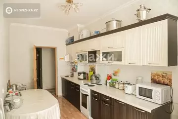 3-комнатная квартира, этаж 1 из 17, 73 м²