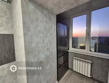 2-комнатная квартира, этаж 9 из 12, 52 м²