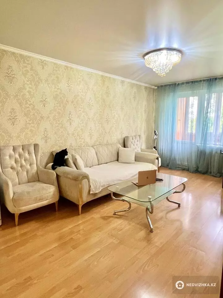 62.1 м², 3-комнатная квартира, этаж 4 из 5, 62 м², изображение - 1