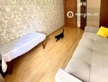 3-комнатная квартира, этаж 4 из 5, 62 м²