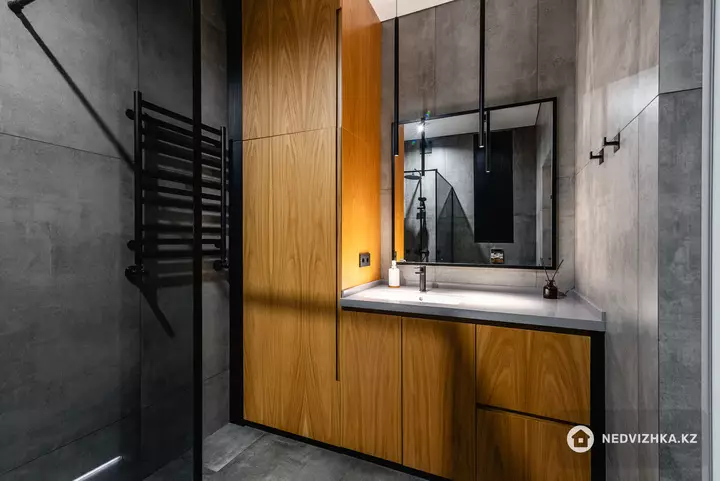 147 м², 5-комнатная квартира, этаж 3 из 3, 147 м², изображение - 1