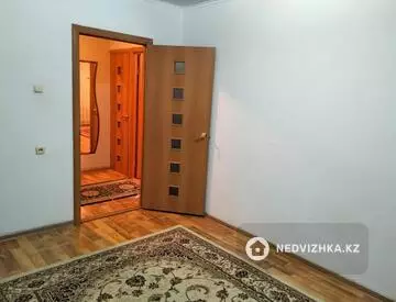 2-комнатная квартира, этаж 9 из 10, 54 м², на длительный срок