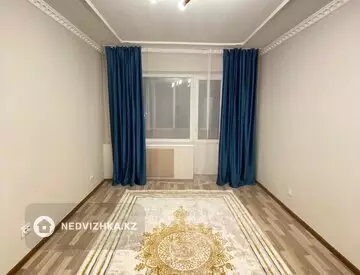 2-комнатная квартира, этаж 3 из 5, 52 м²