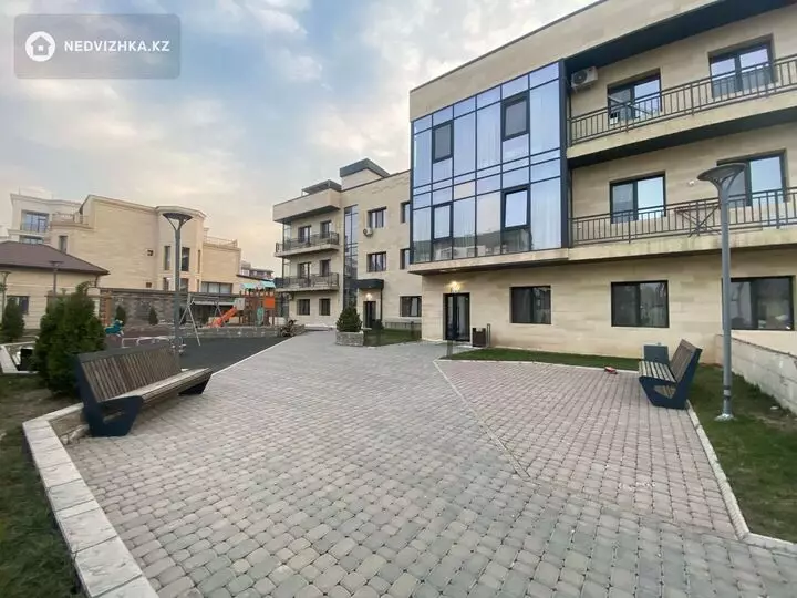 52 м², 2-комнатная квартира, этаж 1 из 3, 52 м², изображение - 1