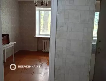 2-комнатная квартира, этаж 1 из 5, 40 м²