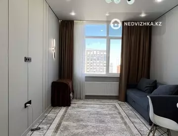 2-комнатная квартира, этаж 14 из 17, 40 м²