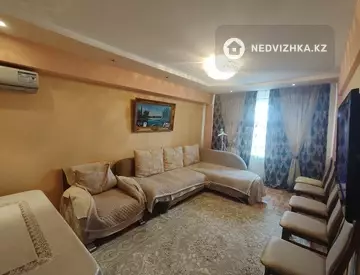 3-комнатная квартира, этаж 4 из 5, 72 м²