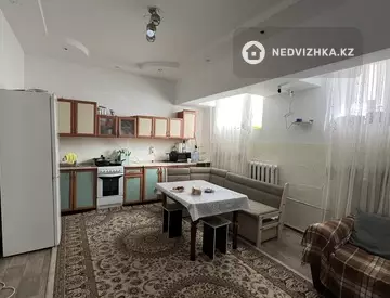 2-комнатная квартира, этаж 1 из 5, 62 м²