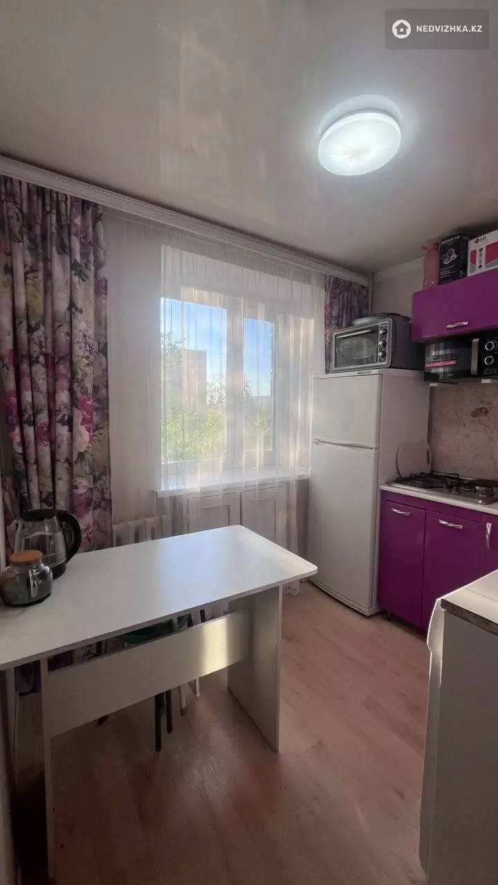 60 м², 3-комнатная квартира, этаж 3 из 5, 60 м², изображение - 1