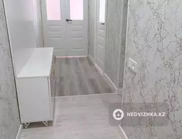 3-комнатная квартира, этаж 5 из 5, 62 м²