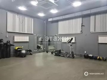 Офисное помещение, 12 этажей, 152 м²
