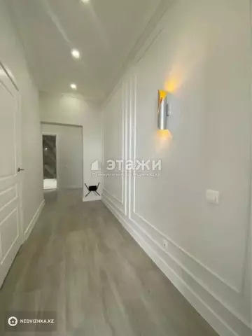 3-комнатная квартира, этаж 20 из 21, 93 м²