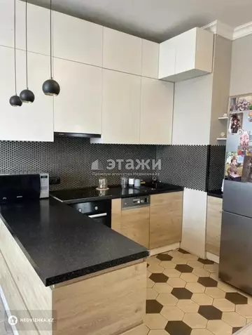 3-комнатная квартира, этаж 13 из 16, 75 м²