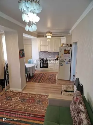 3-комнатная квартира, этаж 4 из 13, 65 м²