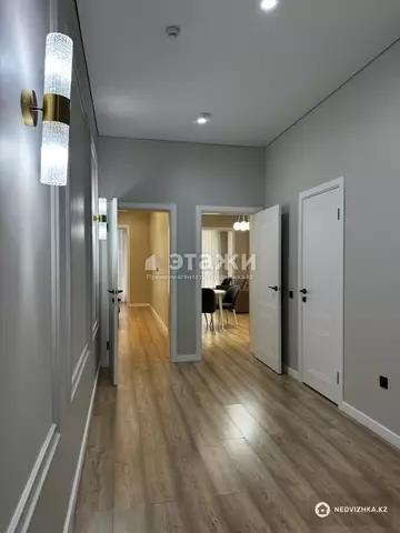 2-комнатная квартира, этаж 9 из 20, 70 м²