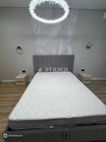 2-комнатная квартира, этаж 9 из 20, 70 м²