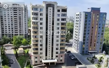 2-комнатная квартира, этаж 12 из 13, 82 м²